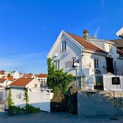 Lothes Mat og Vinhus