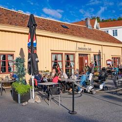 Dødeladen cafe og spiseri AS - Dødeladen