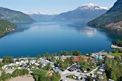 Kinsarvik Camping