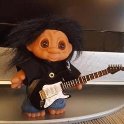 Øivin Fjeld Gitarverksted/Fender Service Center Norway
