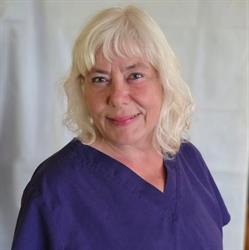 Hof Naturmedisinsk Aromaterapi Sissel Faride Martinsen