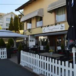 Gines Lunsjbar