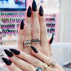 VIP Nails spa Huong Nguyen Thi