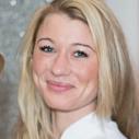 Kosmetisk Dermatologisk Sykepleier Hannah Louise Wynanda Risø