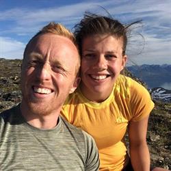 Naprapat Bjerkenes-Gretland. Sverre og Natalie
